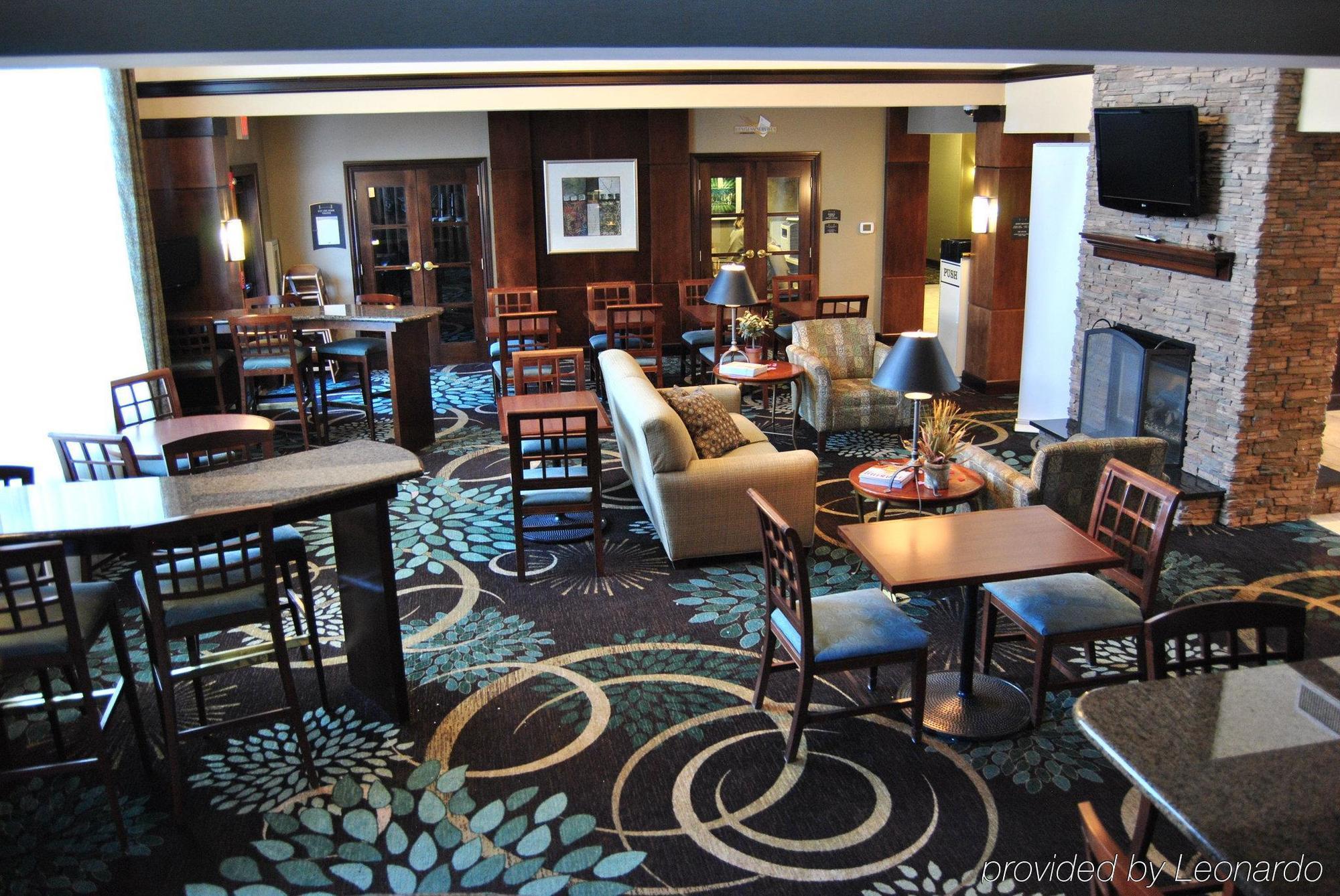 Staybridge Suites Lansing-Okemos, An Ihg Hotel Екстер'єр фото